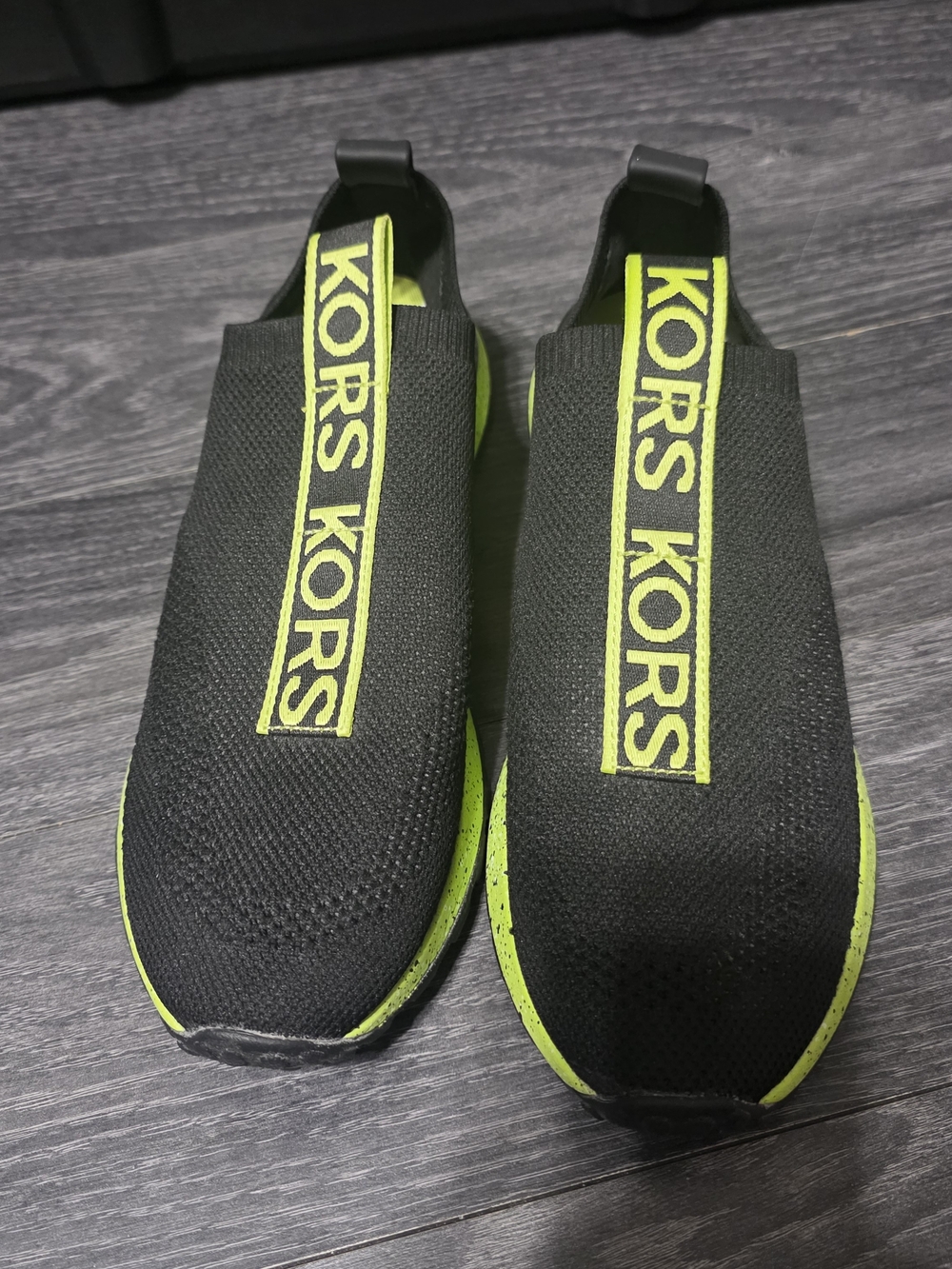 Michael Kors Miles Stretch Knit Slip-On Sneakers 8.5